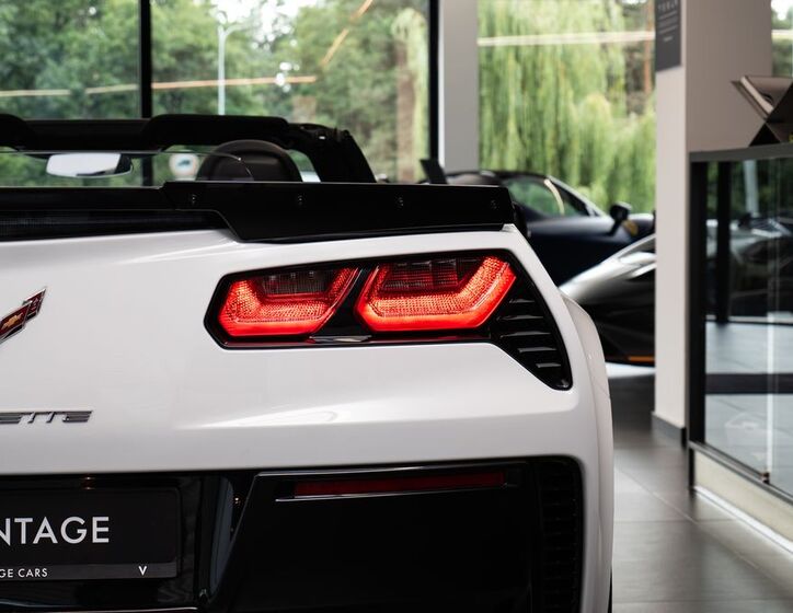 Chevrolet Corvette 23