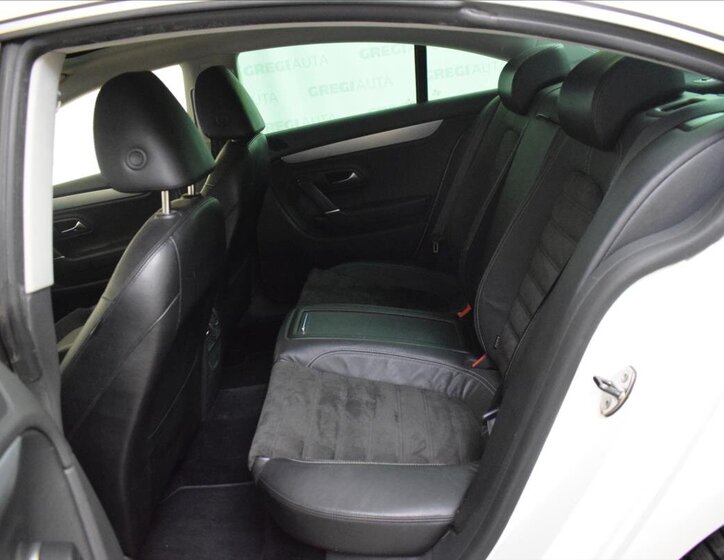 Volkswagen Passat CC Sedan / Limuzína 2,0 l 105 kw