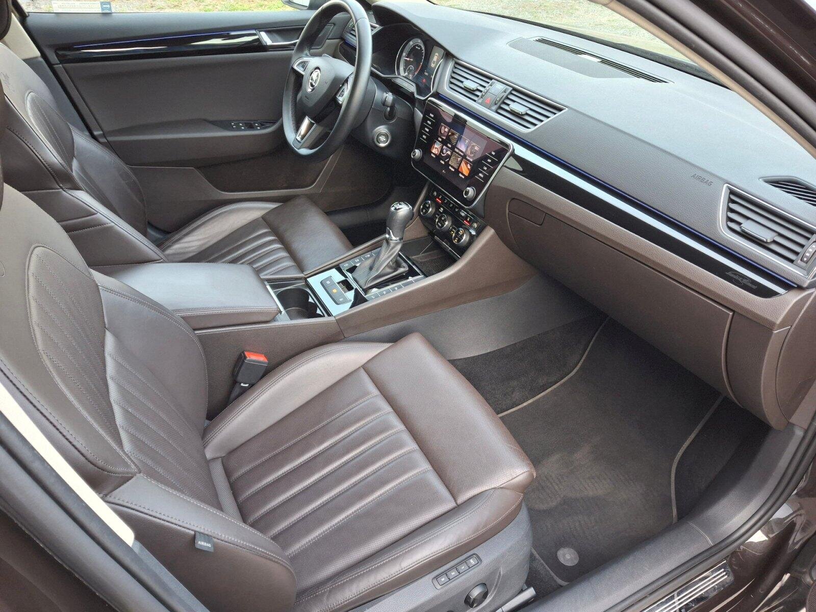 Škoda Superb Sedan / Limuzína 2,0 l 140 kw