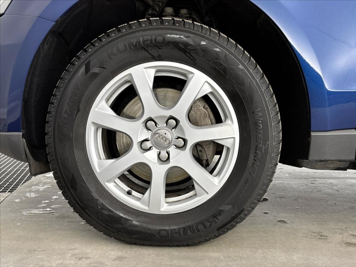 Audi Q5 SUV / Terénní 2,0 l 130 kw