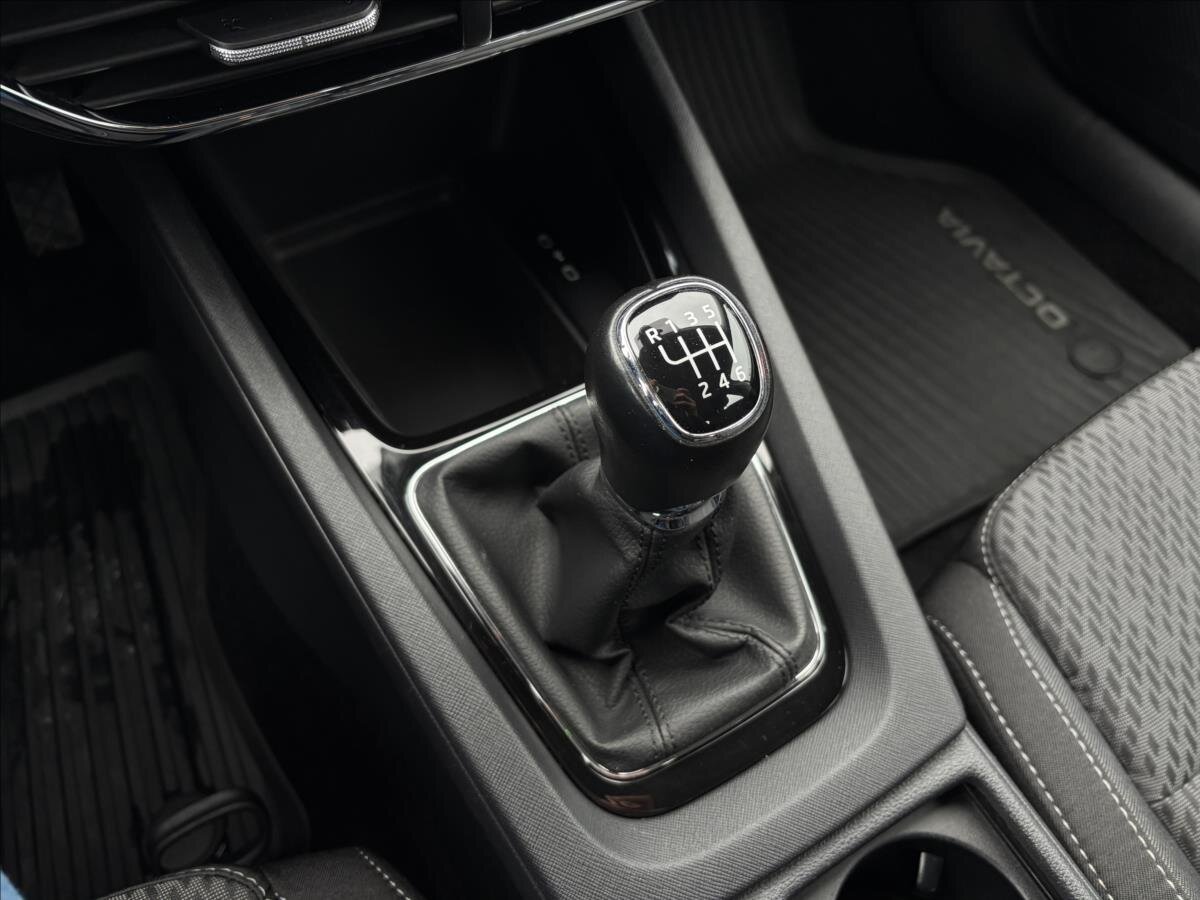 Škoda Octavia Sedan / Limuzína 2,0 l 85 kw