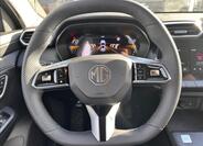 MG ZS 8