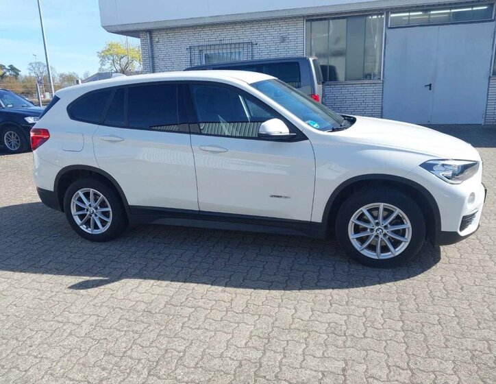 BMW X1 SUV / Terénní 1,5 l 100 kw