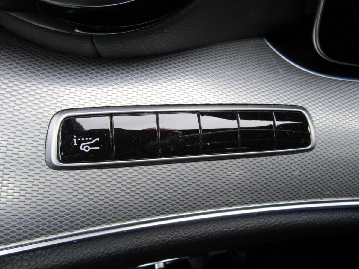 Mercedes-Benz Třídy E