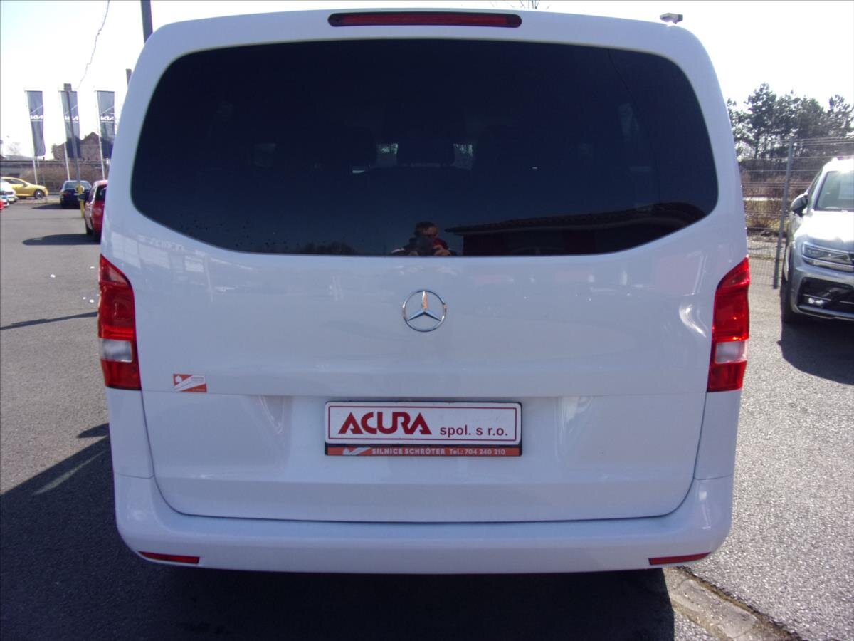 Mercedes-Benz Vito Kombi 2,1 l 120 kw