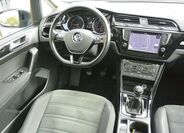 Volkswagen Touran 13