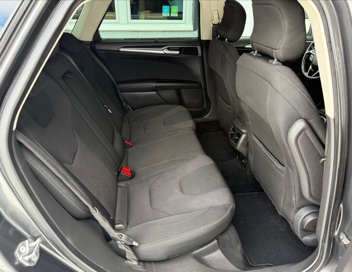 Ford Mondeo Kombi 2,0 l 110 kw