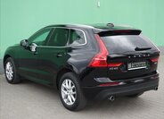 Volvo XC60 SUV / Terénní 2,0 l 110 kw