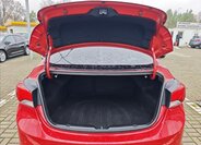 Hyundai Elantra Sedan 1,6 l 97 kw