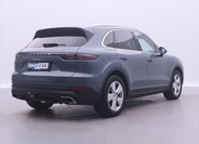 Porsche Cayenne 7