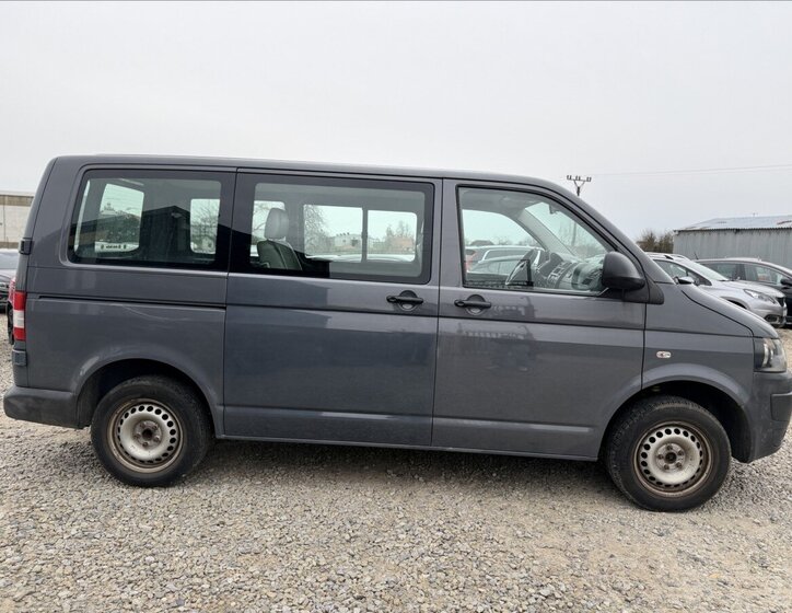 Volkswagen Transporter MPV 2,0 l 75 kw