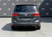 Volkswagen Touran 5