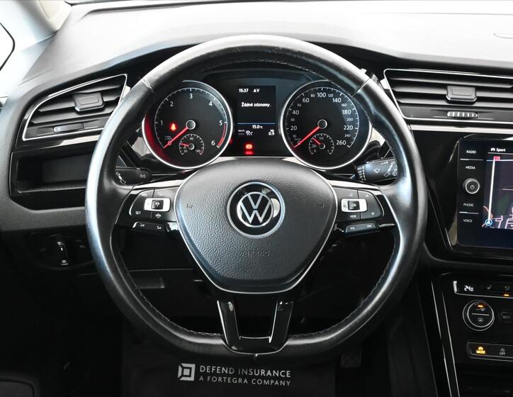 Volkswagen Touran 16