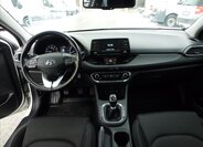 Hyundai i30 27