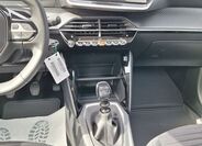 Peugeot 208 15