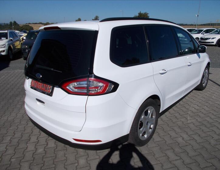 Ford Galaxy 10