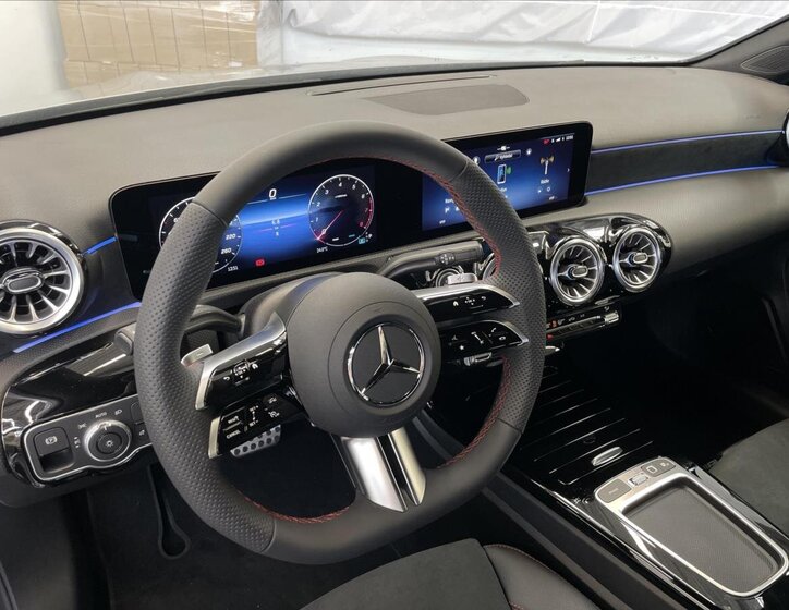 Mercedes-Benz Třídy A 9