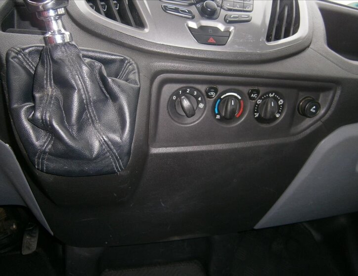 Ford Transit Sklápěč 2,2 l 92 kw