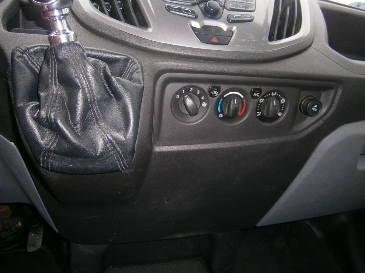 Ford Transit Sklápěč 2,2 l 92 kw