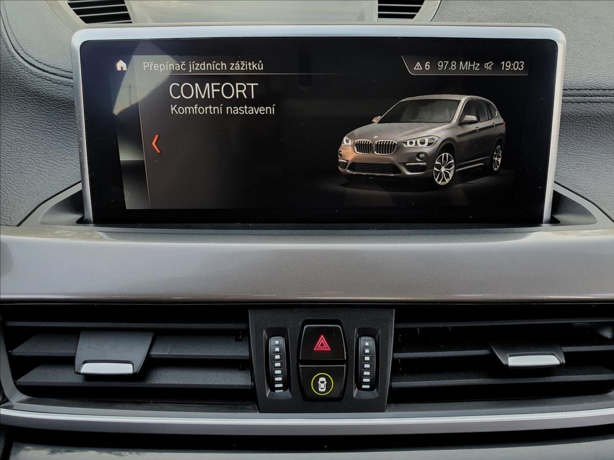 BMW X1 SUV 2,0 l 141 kw