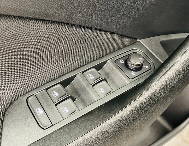 Škoda Scala Hatchback 999,0 85 kw