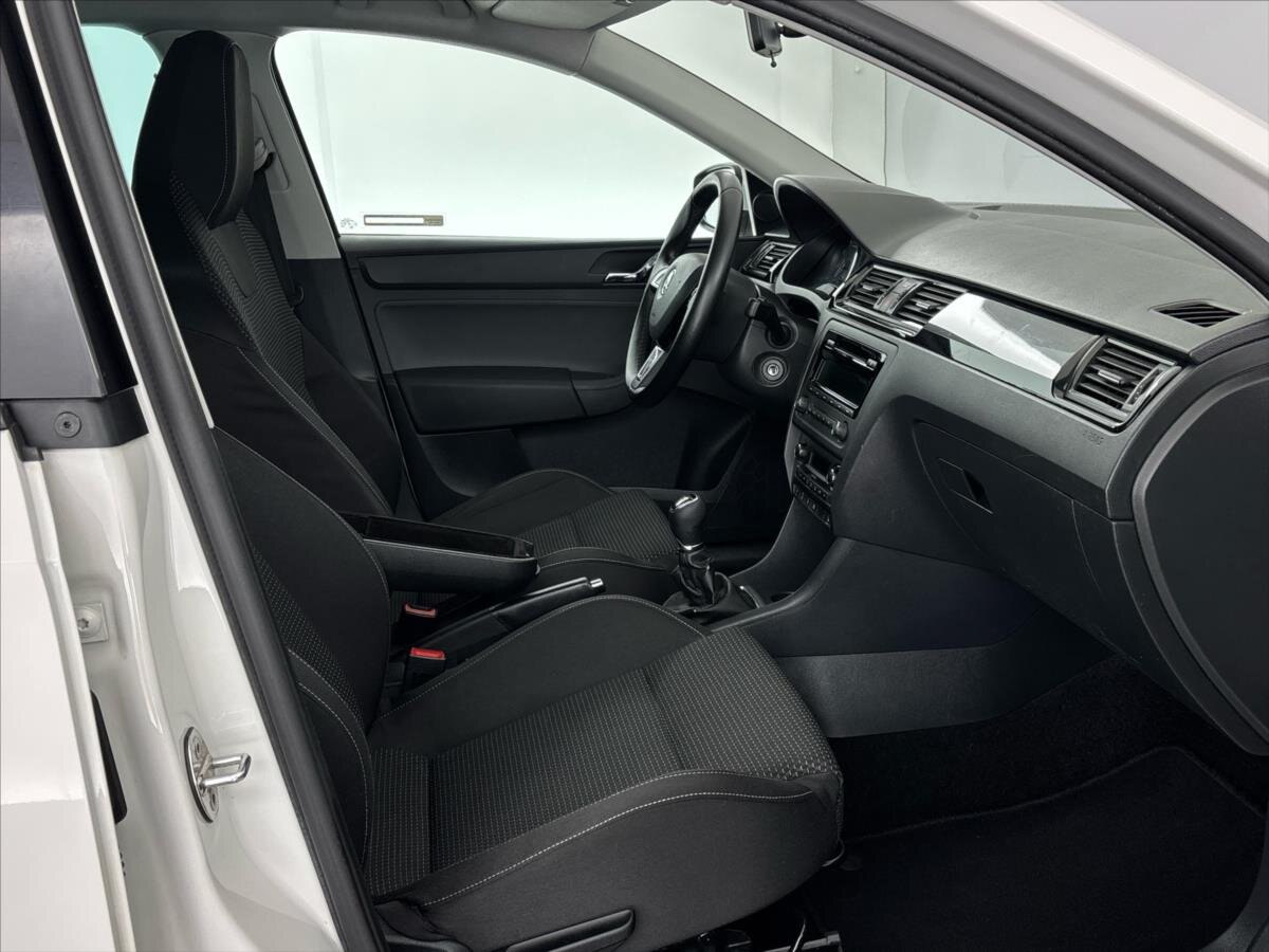 Škoda Rapid Liftback 1,2 l 63 kw