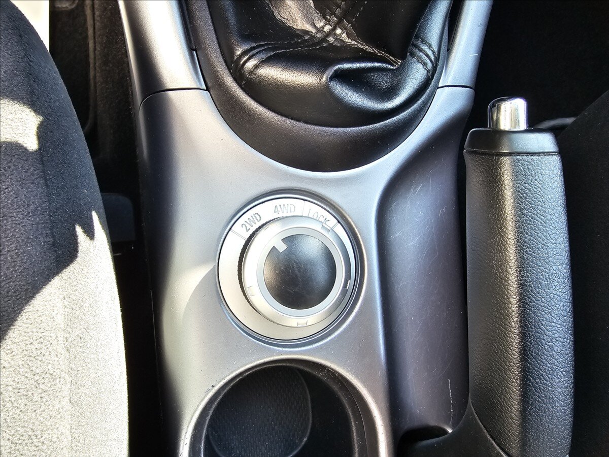 Mitsubishi Outlander SUV / Terénní 2,2 l 115 kw