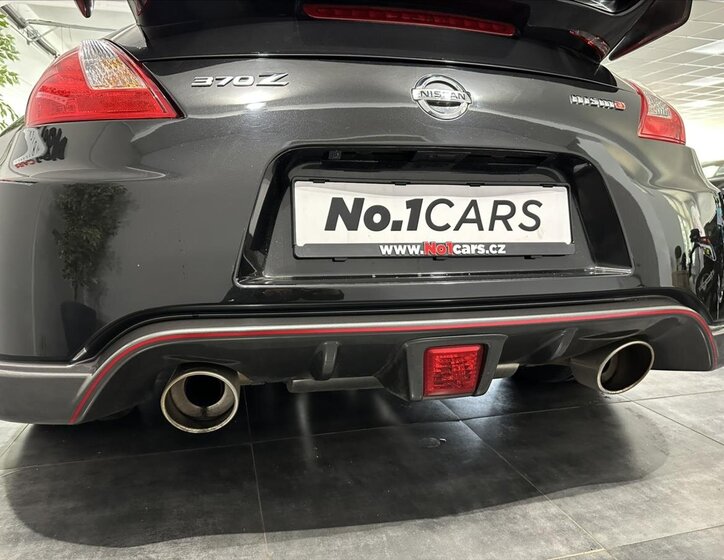 Nissan 370 Z 26