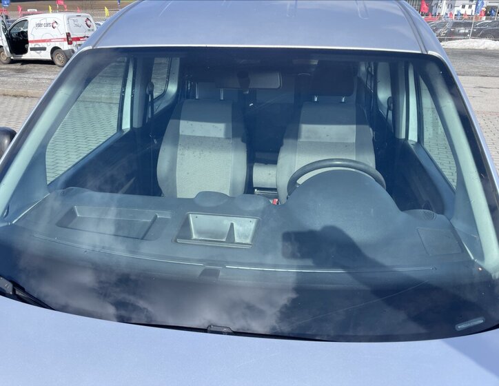 Volkswagen Caddy Kombi 1,6 l 75 kw