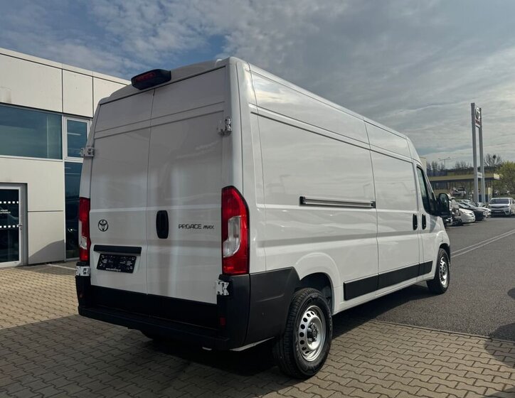 Toyota Proace Max Skříň 2,2 l 103 kw