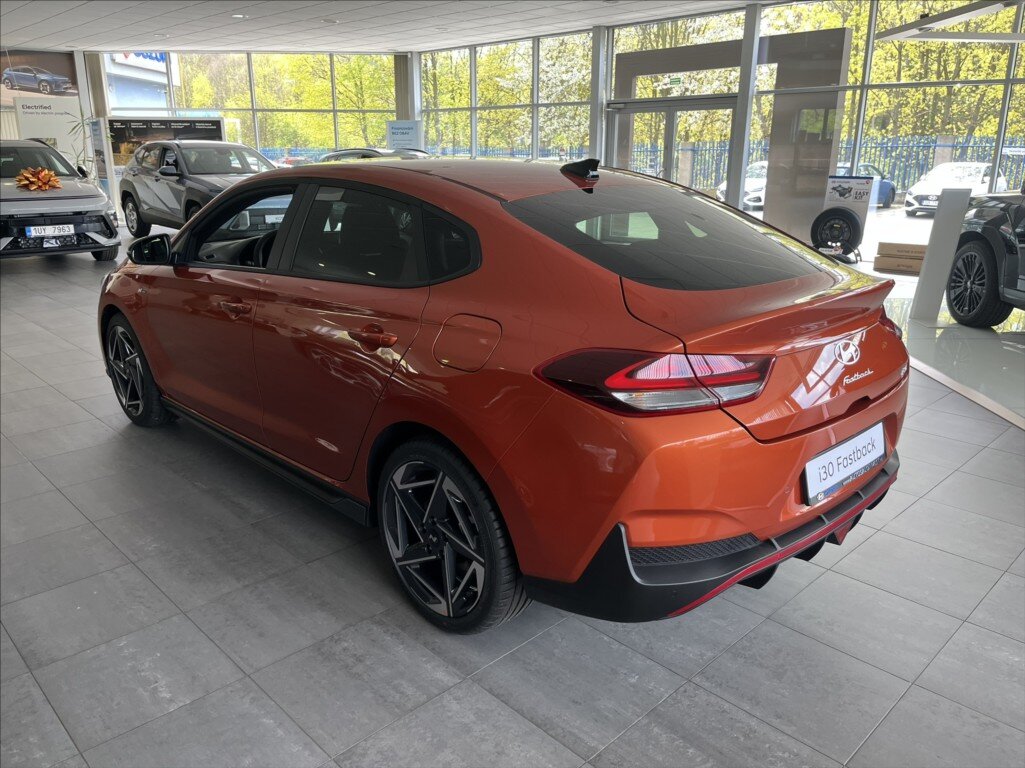 Hyundai i30 Liftback 1,5 l 103 kw