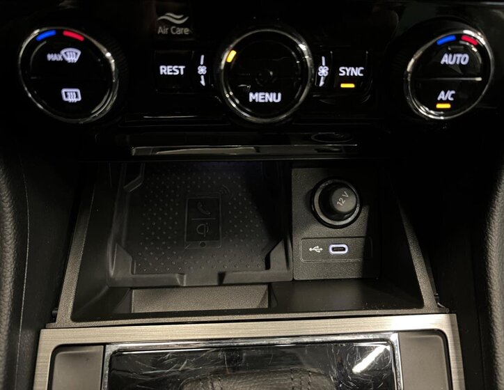 Škoda Superb Kombi 2,0 l 110 kw