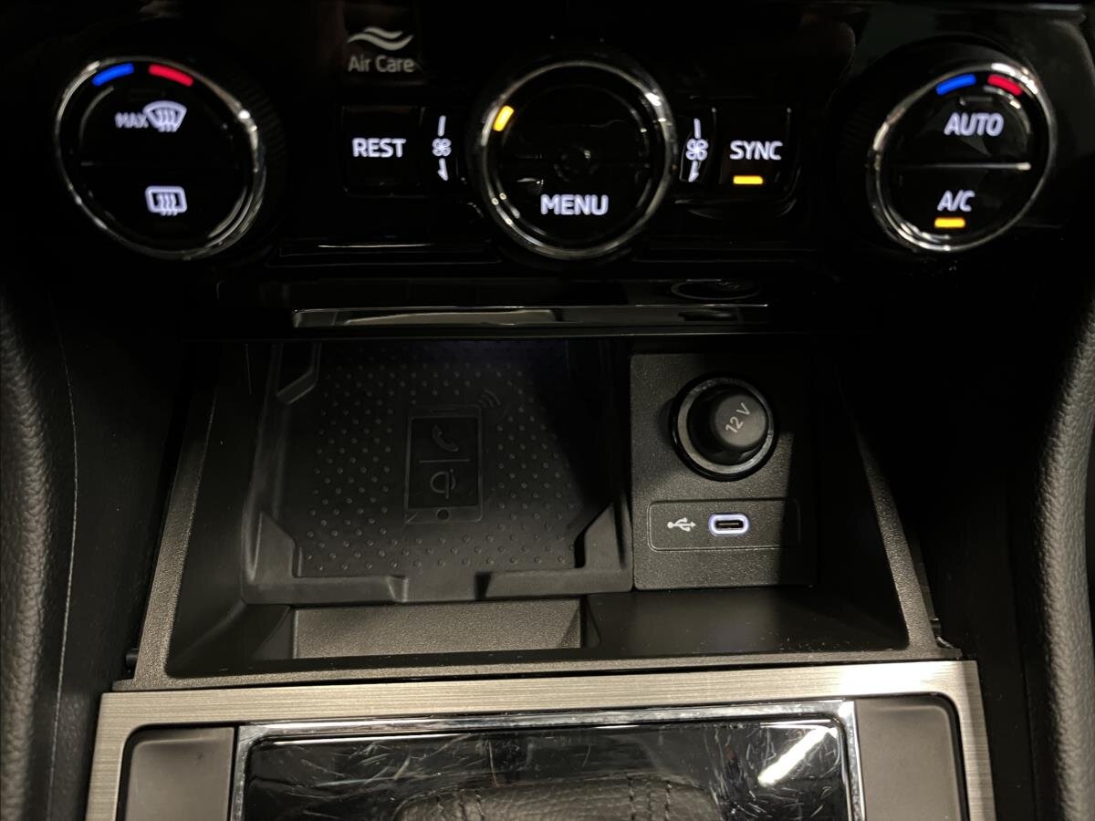 Škoda Superb Kombi 2,0 l 110 kw