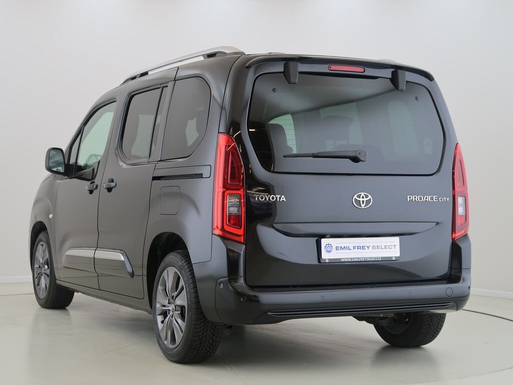 Toyota ProAce MPV 1,2 l 96 kw