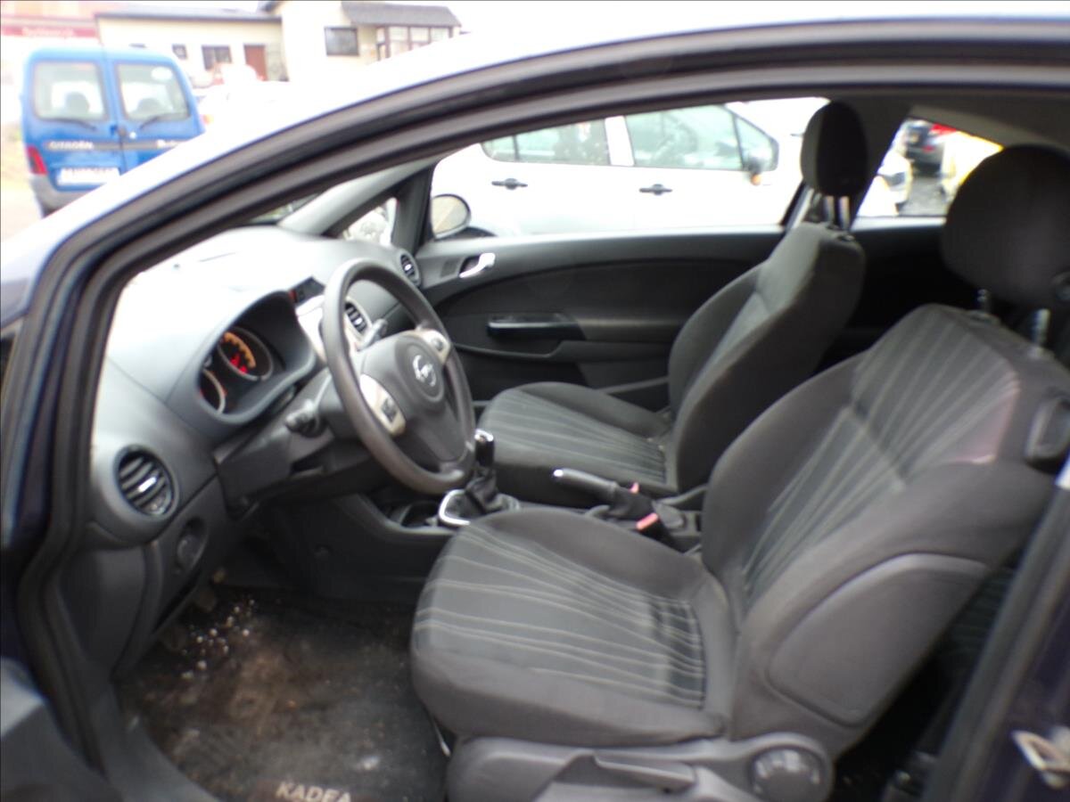 Opel Corsa Hatchback 1,2 l 59 kw