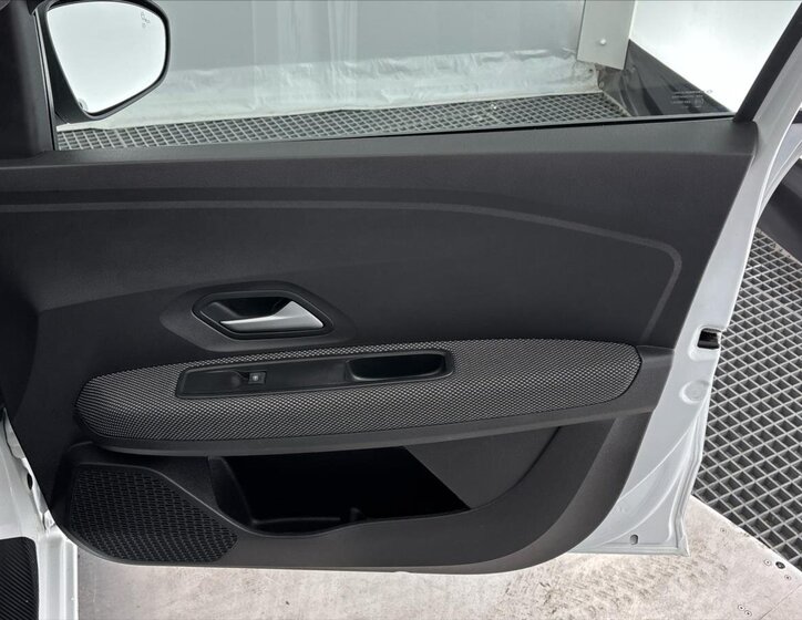 Dacia Sandero Hatchback 999,0 67 kw