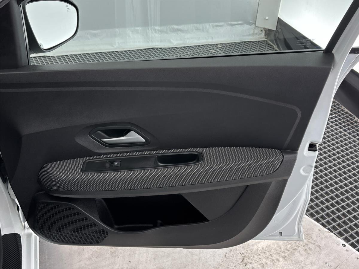 Dacia Sandero Hatchback 999,0 67 kw