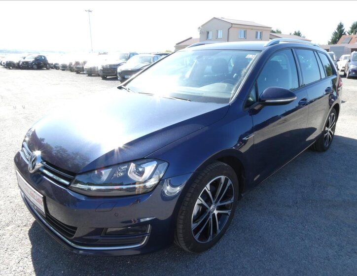 Volkswagen Golf Kombi 2,0 l 110 kw