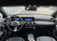 Mercedes-Benz Třídy A Hatchback 1,3 l 100 kw