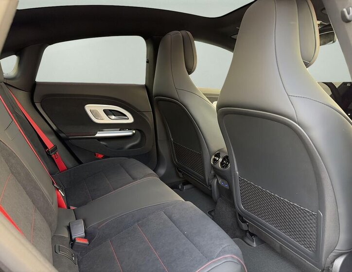 Mercedes-Benz CLA 14