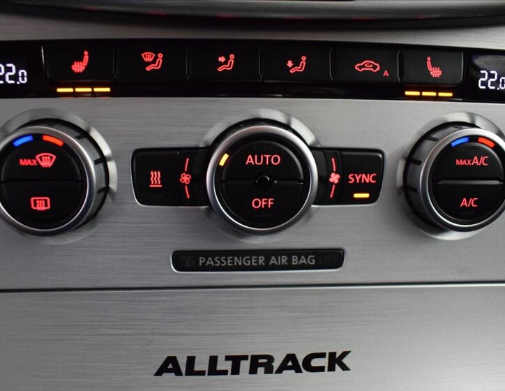 Volkswagen Passat Kombi 2,0 l 103 kw