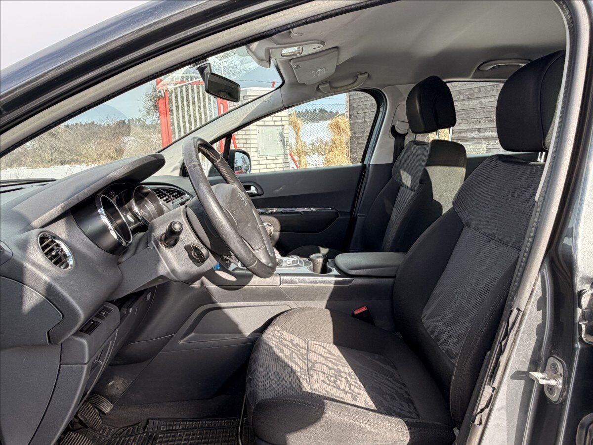 Peugeot 3008 Hatchback 1,6 l 88 kw