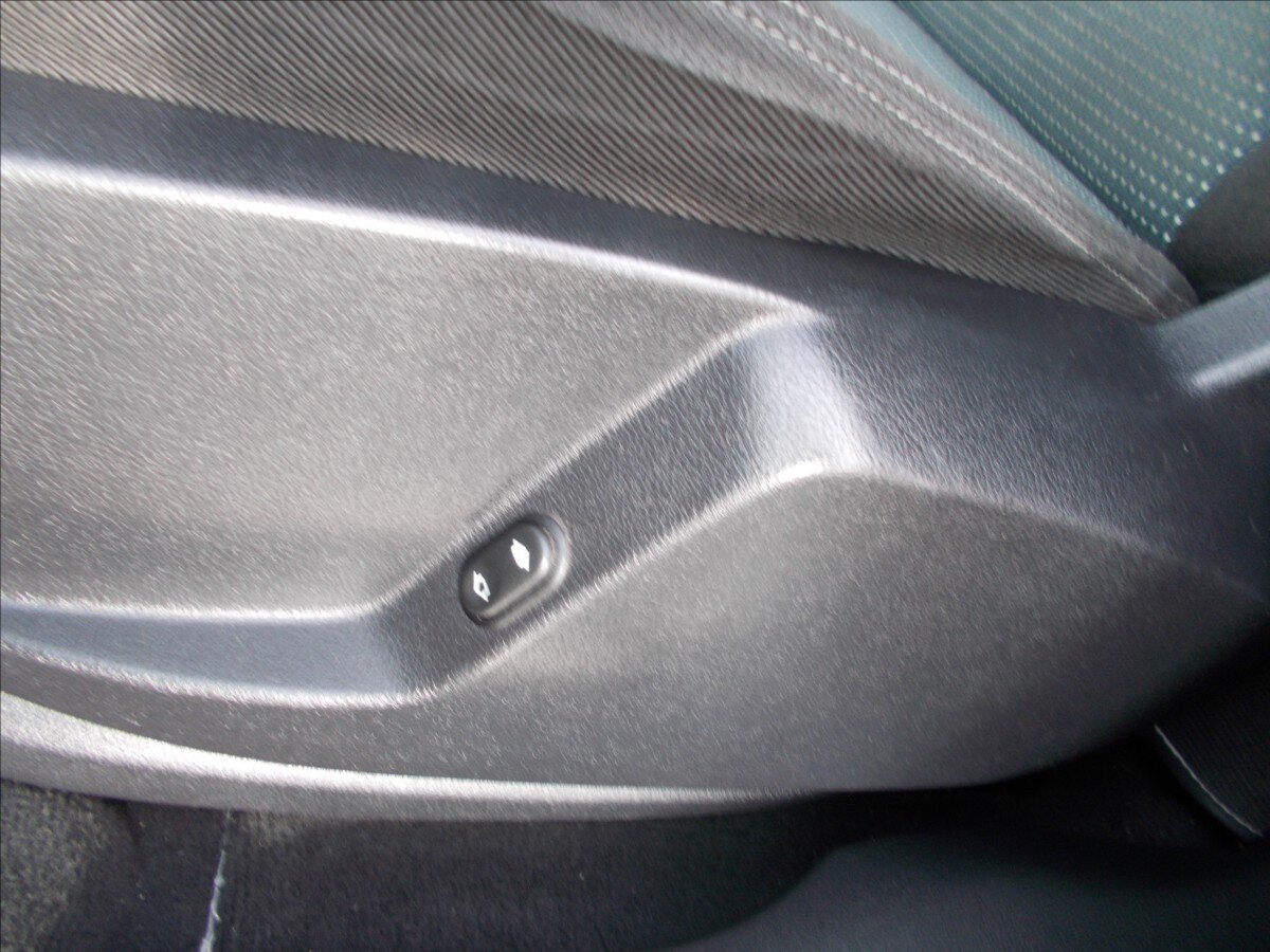 Ford Galaxy MPV 2,0 l 103 kw