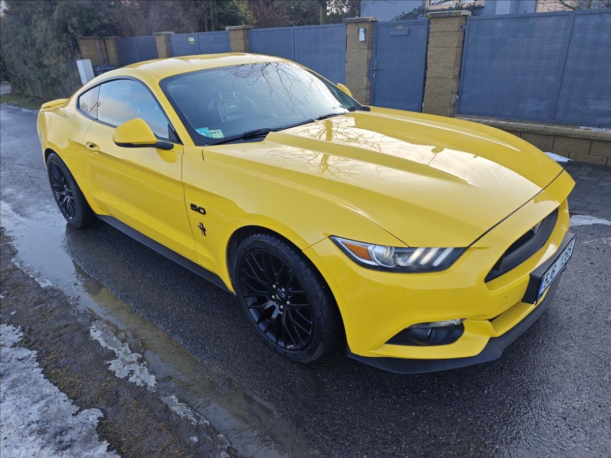 Ford Mustang Kupé 5,0 l 310 kw