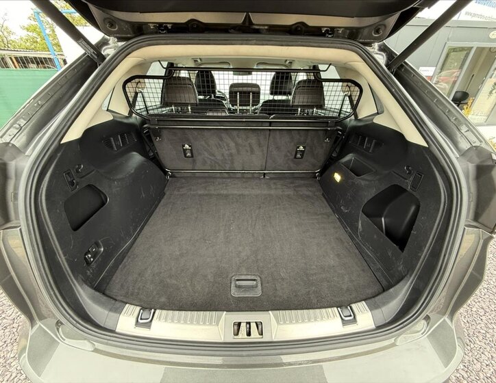 Ford Edge SUV 2,0 l 154 kw