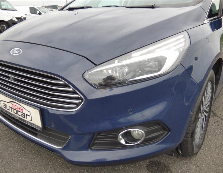 Ford S-MAX 61