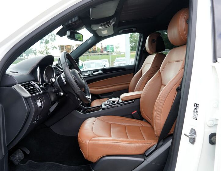 Mercedes-Benz GLS 26