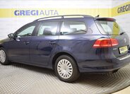 Volkswagen Passat Kombi 2,0 l 103 kw