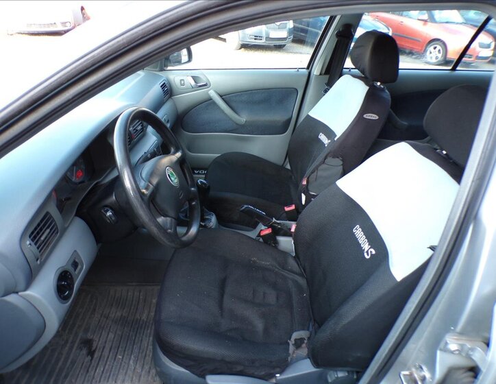 Škoda Octavia Hatchback 1,6 l 55 kw