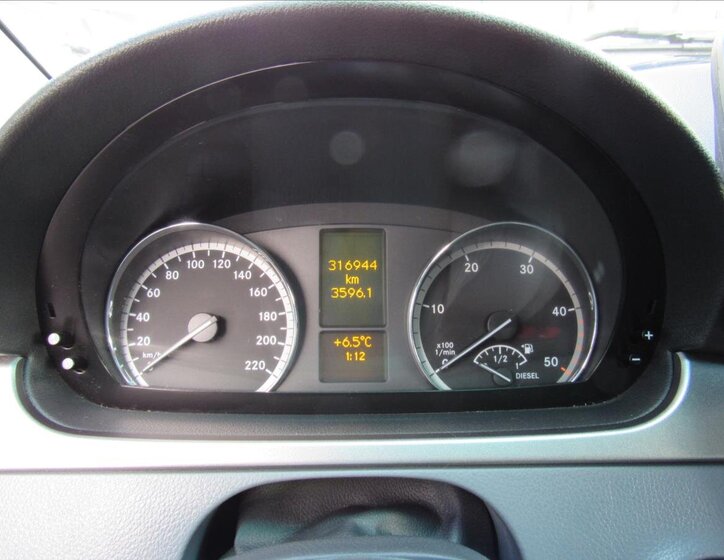 Mercedes-Benz Viano Kombi 3,0 l 150 kw